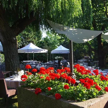 Le Rosenmeer - Restaurant, Au Coeur De La Route Des Vins D'alsace