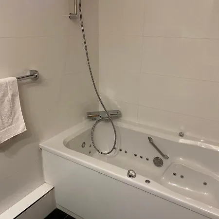 Le Rosenmeer - Restaurant, Au Coeur De La Route Des Vins D'alsace