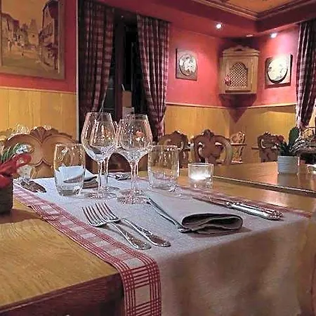 Le Rosenmeer - Restaurant, Au Coeur De La Route Des Vins D'alsace 3*