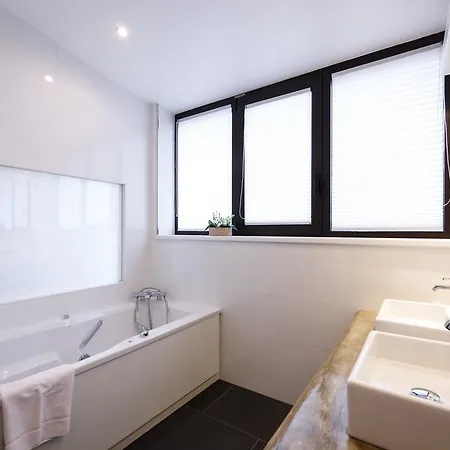 Le Rosenmeer - Restaurant, Au Coeur De La Route Des Vins D'alsace 3*